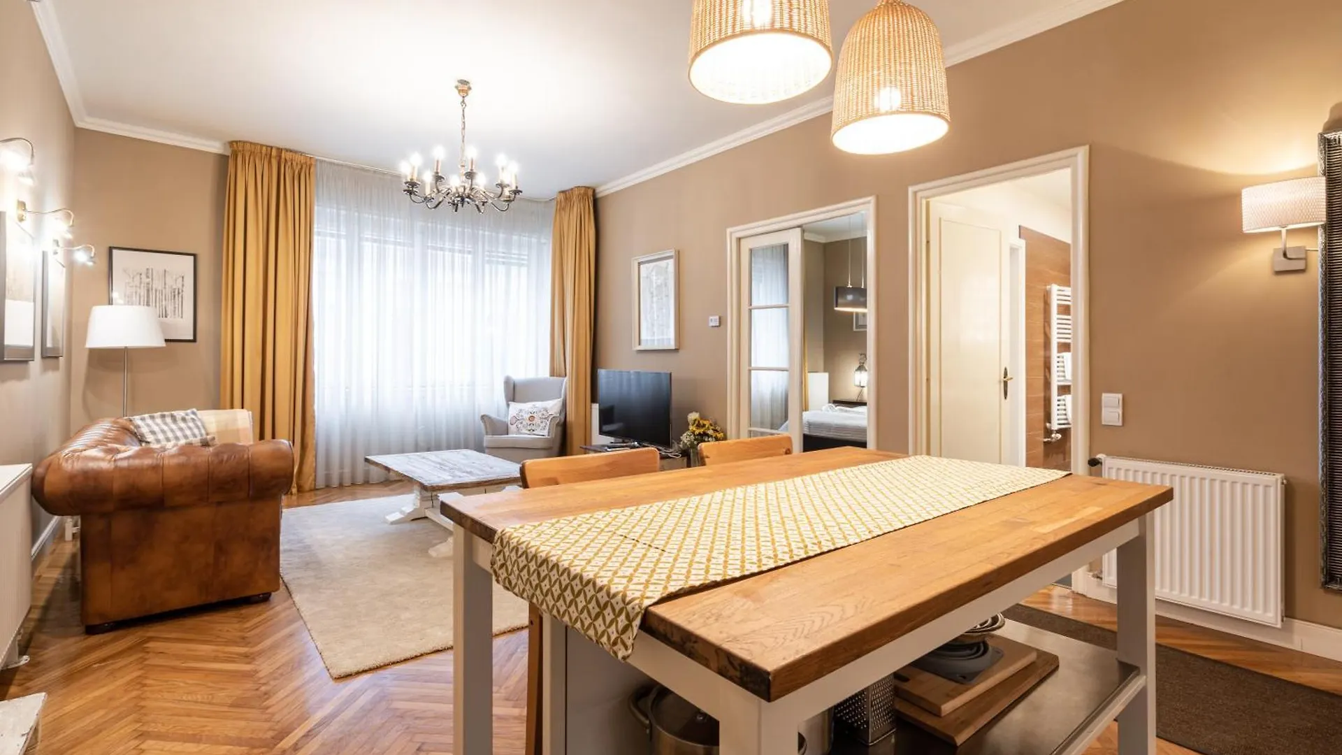 Paulay Deluxe 2 Apartment Budapest Hungary